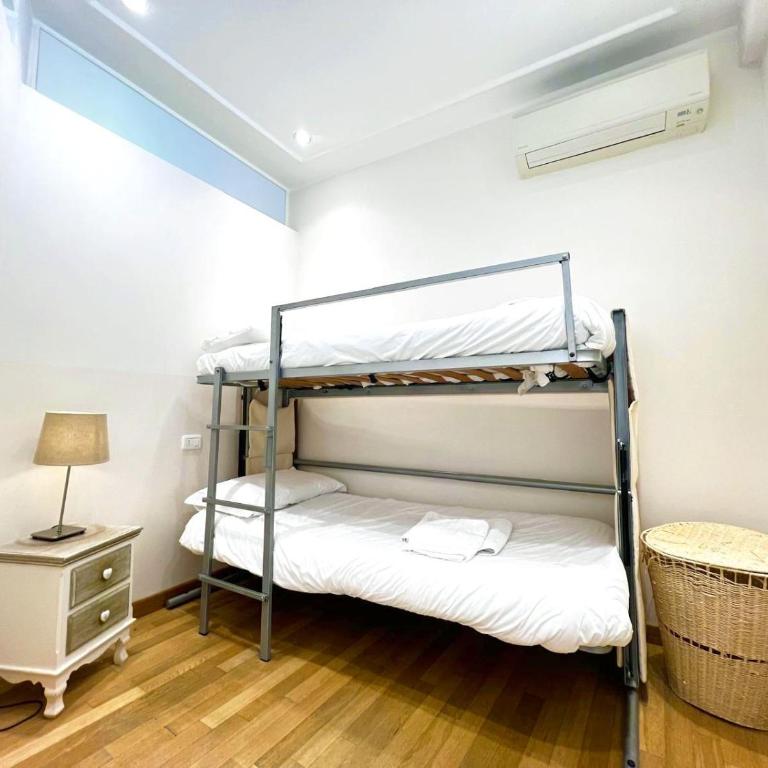 Alassio bnb Apartments - Appartamento con 2 Camere da Letto e Balcone - 10