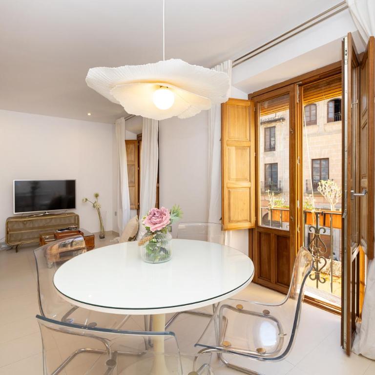 ChezmoiHomes Al pie de la Alhambra - Two-Bedroom Apartment - 2