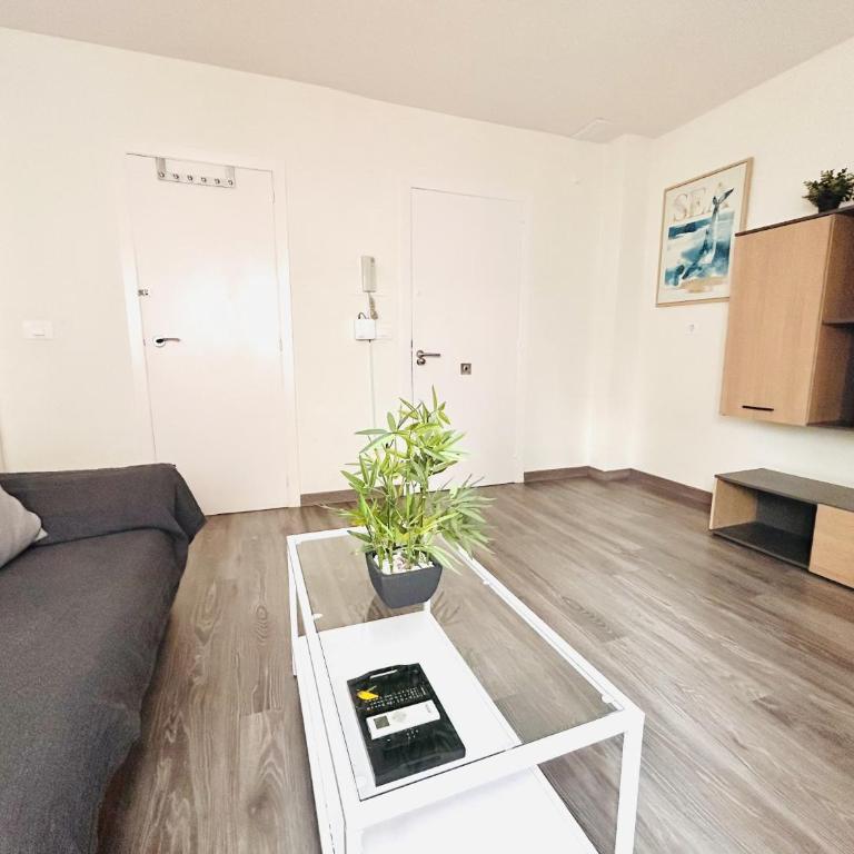 Plaza circular - Más que apartamentos. - Apartamento de 1 dormitorio - 2