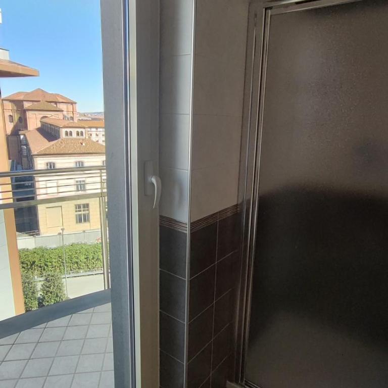Residence Calissano - Appartamento con 2 Camere da Letto e Balcone - 9