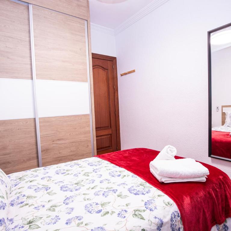 Lemon & Green GuestHouse - Three-Bedroom Superior Apartment - 6