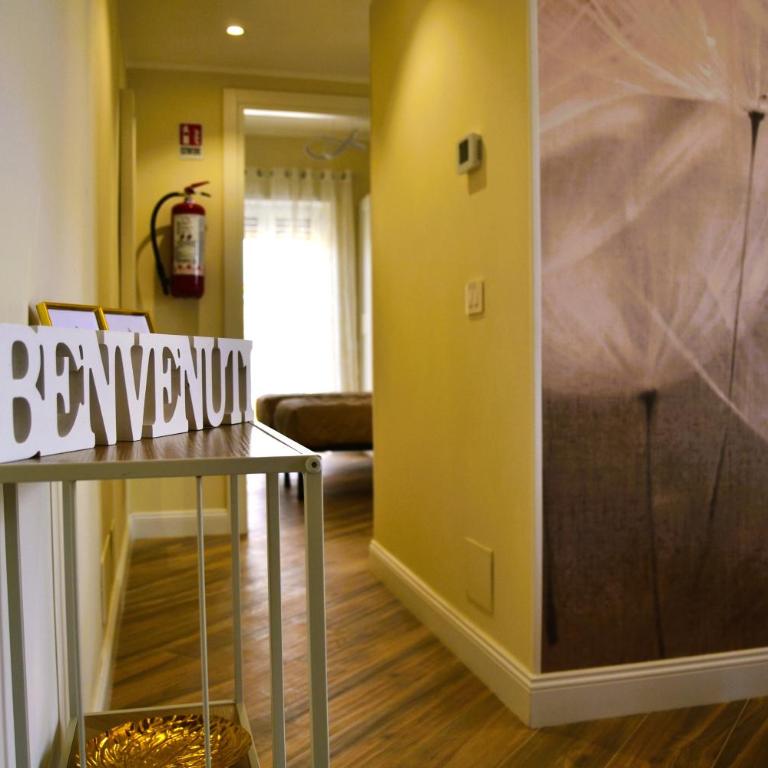 White Apartment - Metro C - Two-Bedroom Apartment - 9
