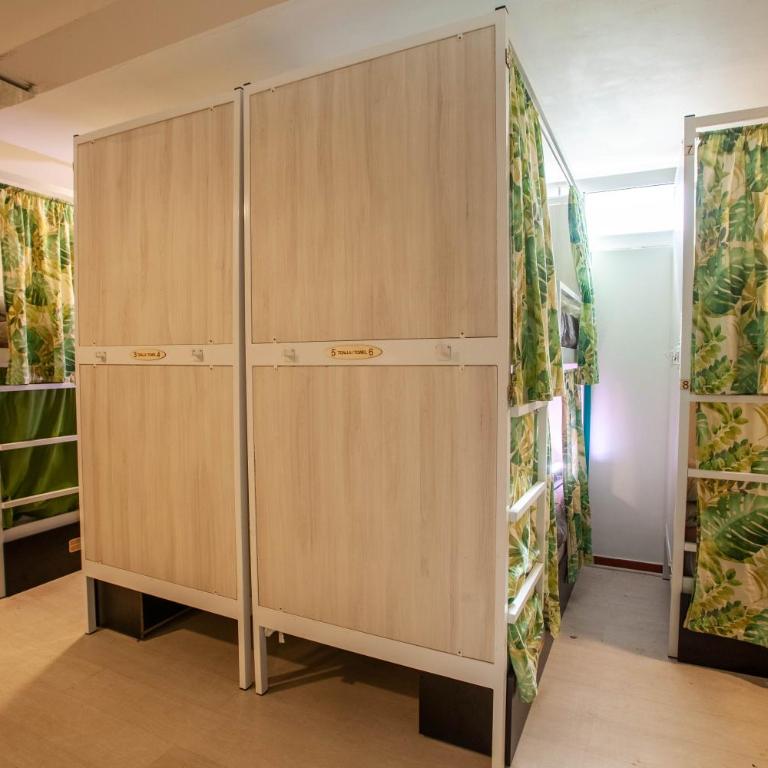 Gijon Surf Hostel - Single Bed in Mixed Dormitory Room 14 pax - 2