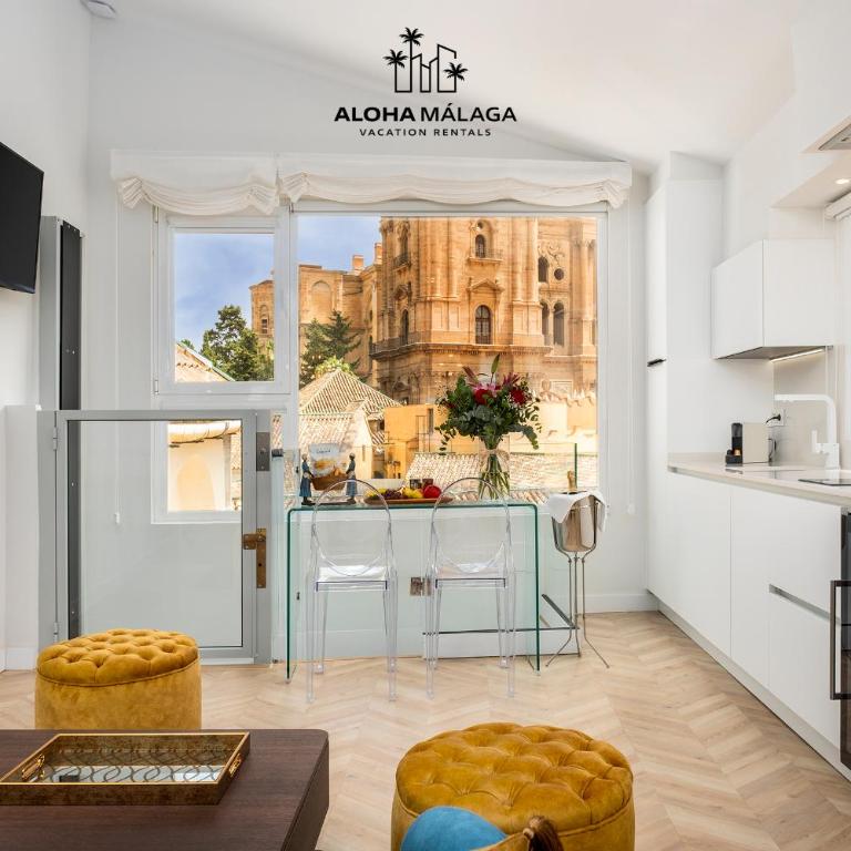 Cathedral Premium Suite Front View - Estudio Doble Deluxe - 2