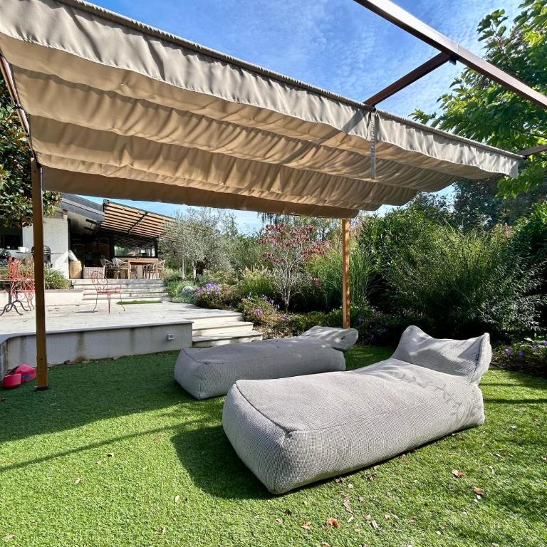 Grande maison familiale au bord du lac Léman - Villa - 22