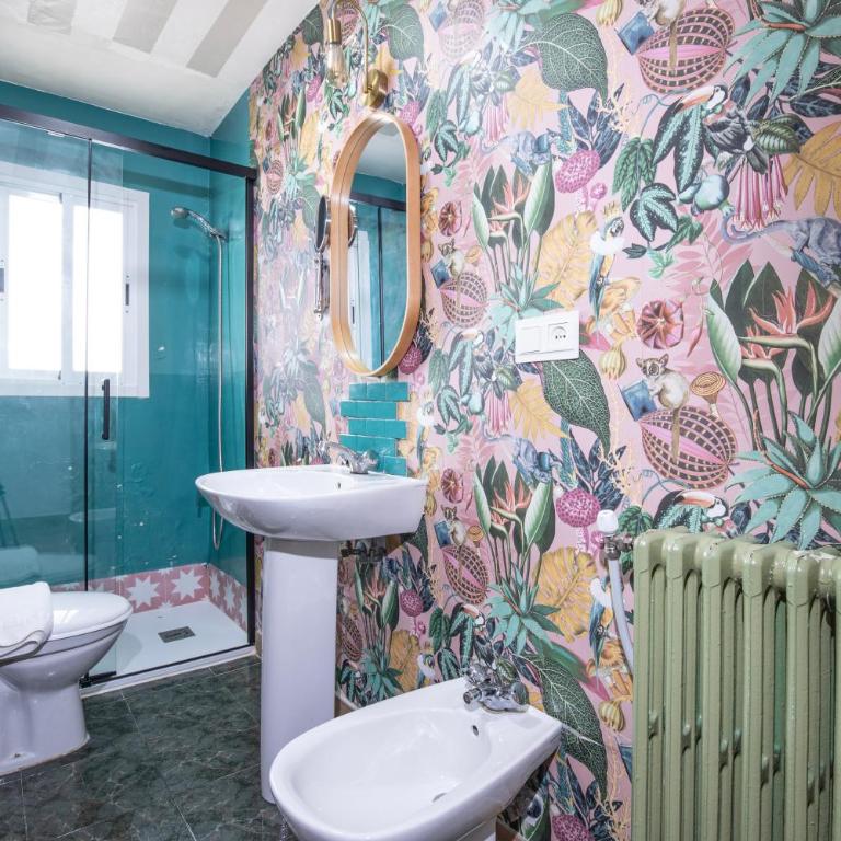 Lemon & Green GuestHouse - Three-Bedroom Apartment - 12