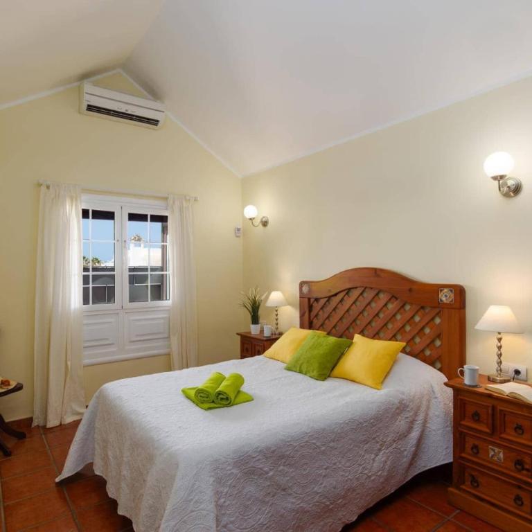 Villa Roca Negra by Villa Plus - Villa - 16