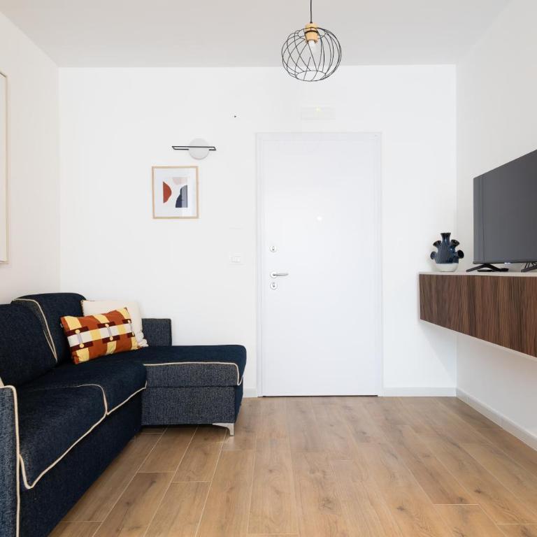 Incanto Nel Borgo Luxury Apartment with Terrace & Parking - One-Bedroom Family Apartment - 15