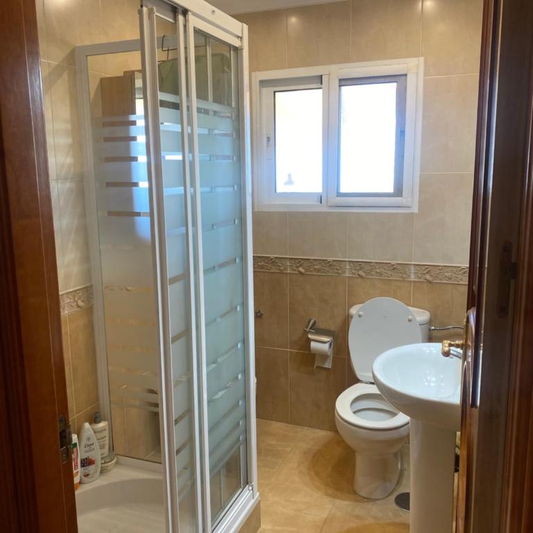 2 DB Apartamento Playa Fuengirola - Two-Bedroom Apartment with Balcony - 21
