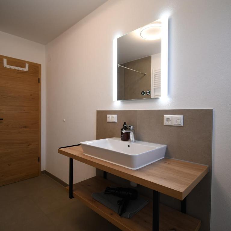 Alm Annerl - Neue Ferienwohnungen in Obermaiselstein - Apartment mit 2 Schlafzimmern - 27