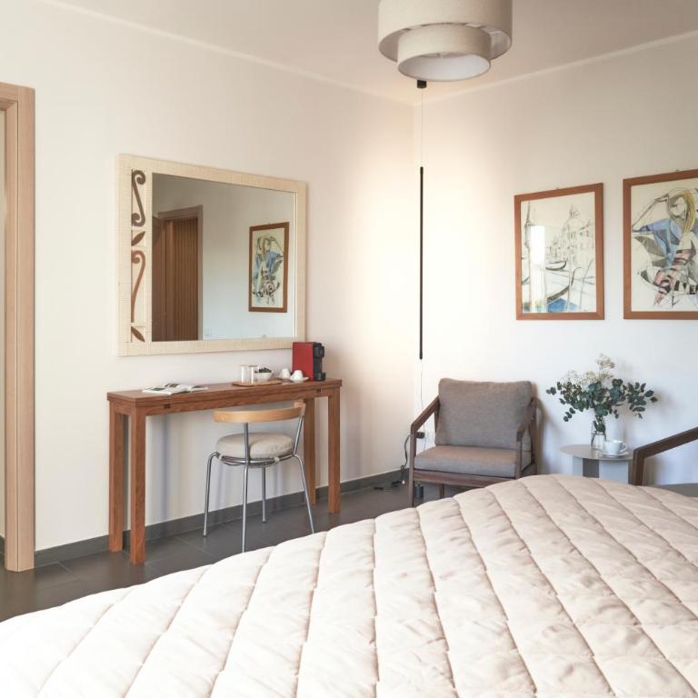 La Piazzetta Rooms - Junior Suite con Terrazza - 8