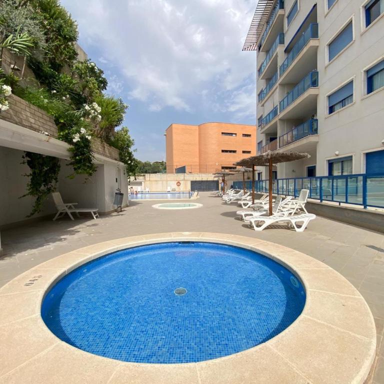 Alicante Hills - Bright, Pool, Parking and AC in the living room - Two-Bedroom Apartment with Balcony - 39