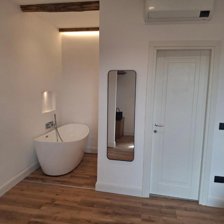 Palazzo Bottino - Appartamento con 2 Camere da Letto, Balcone e Vista mare - 20
