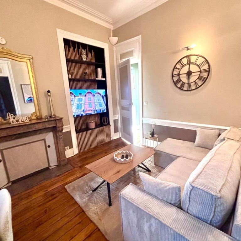 Appartement Face au Cœur Troyen avec cour privative terrasse - Apartment mit 2 Schlafzimmern - 4