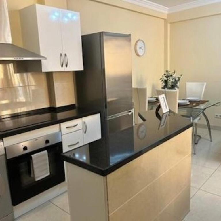 Las Delicias, Estepona - opposite Playa de la Rada - Two-Bedroom Apartment - 4