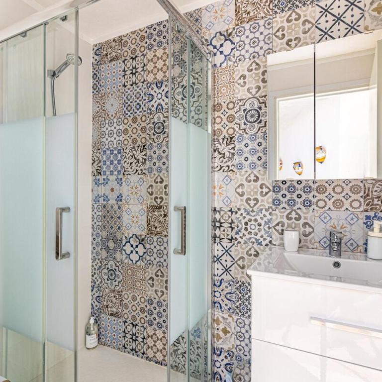Villa con piscina en Fuengirola - Casa - 10