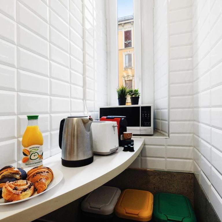 Elegance & Comfort I Balcony I Metro 200m - Appartamento con 1 Camera da Letto - 9
