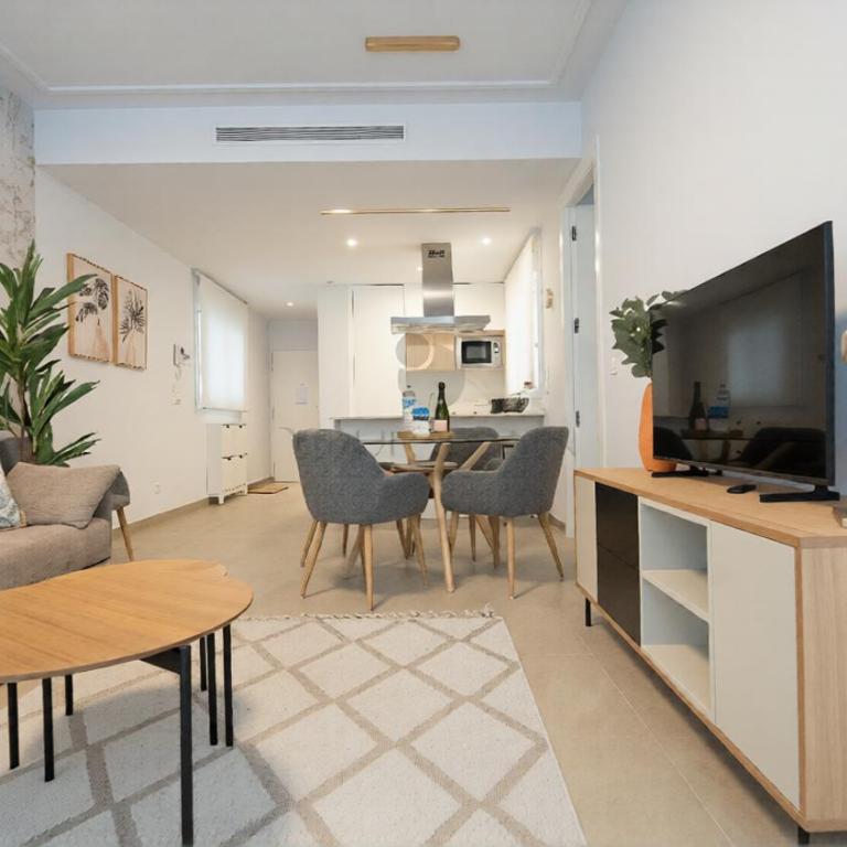 YourSpain Apartment Del Mar 11C Heated Pool - Apartamento de 2 dormitorios con balcón - 1