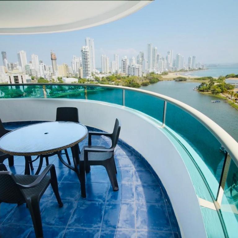 Apartamento de 3 habitaciones, 1103 - Three-Bedroom Apartment - 2