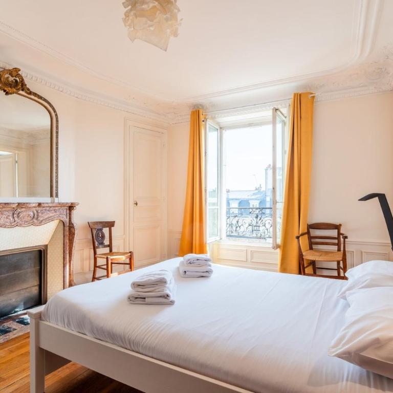 Top Floor Gem with Eiffel Tower View - Appartement - 15