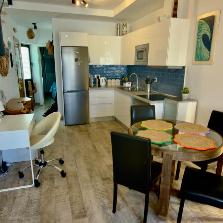 Casa Patrizia a Modern Ocean View Surf & Beaches Walk in ElCotillo - Apartamento de 1 dormitorio - 34
