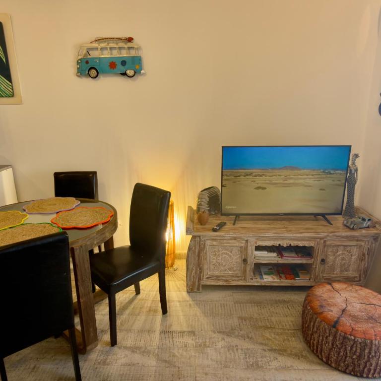 Casa Patrizia a Modern Ocean View Surf & Beaches Walk in ElCotillo - Apartamento de 1 dormitorio - 40