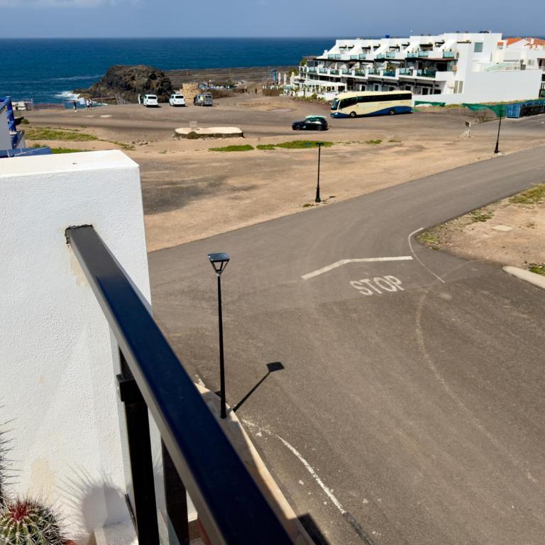 Casa Patrizia a Modern Ocean View Surf & Beaches Walk in ElCotillo - Apartamento de 1 dormitorio - 69