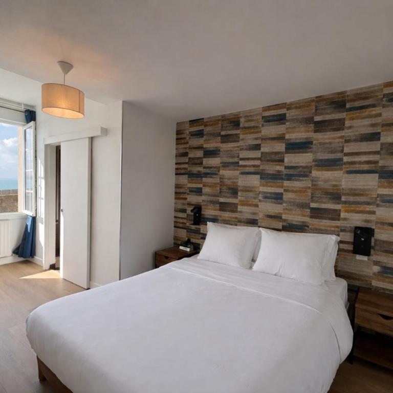 Hôtel La Porte Saint Pierre-Logis Hôtel Intra Muros RÉNOVÉ en 2026 - Camera Matrimoniale con Vista Mare - 15
