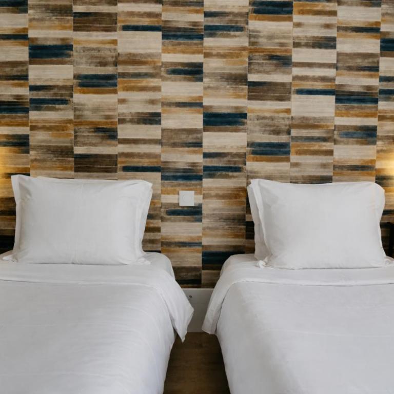 Hôtel La Porte Saint Pierre-Logis Hôtel Intra Muros RÉNOVÉ en 2026 - Camera Doppia con Letti Singoli - 3