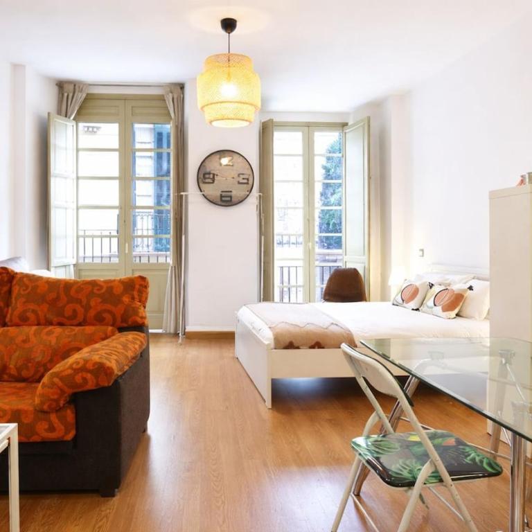 Modern Apt I AC I Calle Alamos I 1 min to Plaza Merced - Apartamento de 1 dormitorio - 1