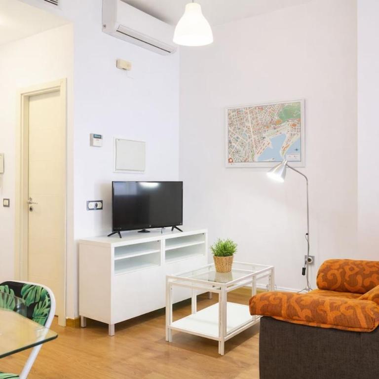 Modern Apt I AC I Calle Alamos I 1 min to Plaza Merced - Apartamento de 1 dormitorio - 6
