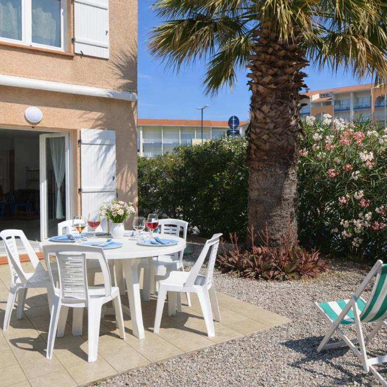 VILLA PROCHE MER ET MONTAGNE - Vacances sans voiture - Ferienhaus - 1