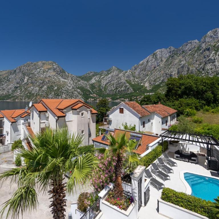 Apartment with private pool Kotor Ljuta 2 - Two-Bedroom Apartment - 32