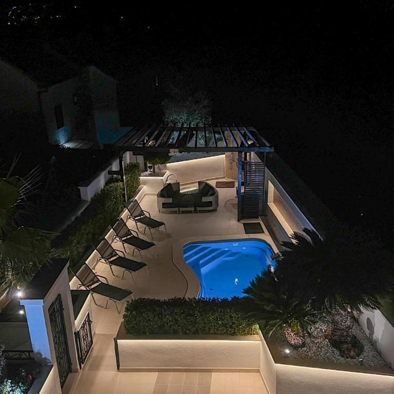 Apartment with private pool Kotor Ljuta 2 - Two-Bedroom Apartment - 38
