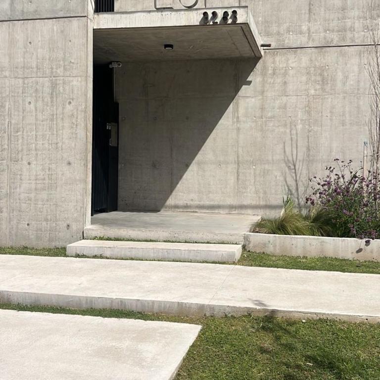 Monoambiente a estrenar en Fisherton con cochera - Apartamento de 1 dormitorio - 24