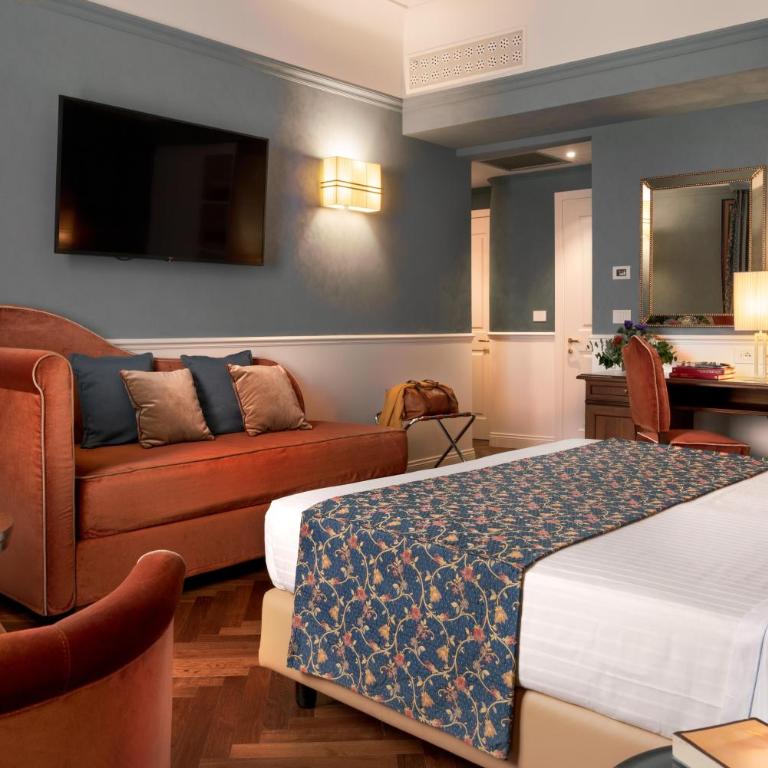 Rivoli Boutique Hotel - Deluxe Triple Room - 1