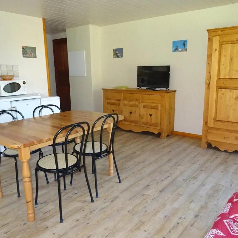 Les Prés-ronds 23 - Piscine - WIFI - Appartement - 8