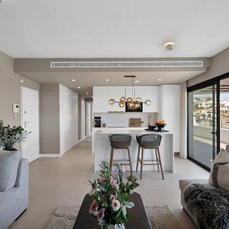 Luxury Golf Penthouse Views, Saunas & Gym - Habitación Individual - 10