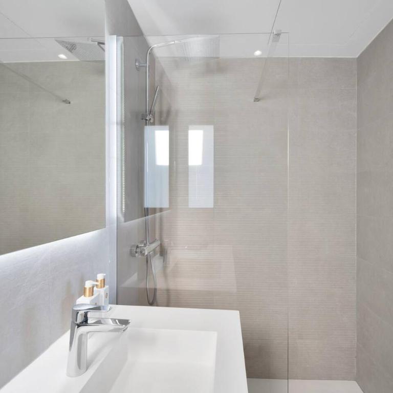 Luxury Golf Penthouse Views, Saunas & Gym - Habitación Individual - 32