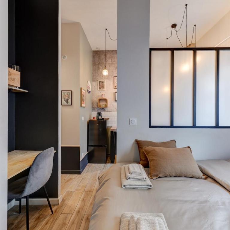 Petit Reinach Near Jean Mace metro station SAXE - One-Bedroom Apartment - 21