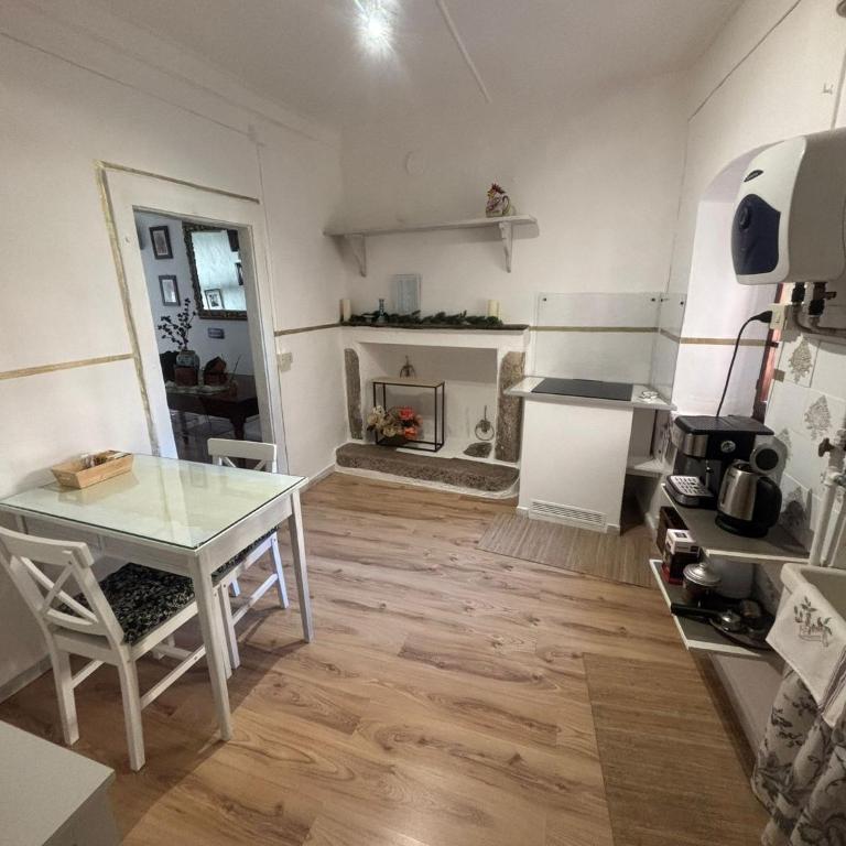 Casa dei Nonni - Appartamento con 1 Camera da Letto - 16