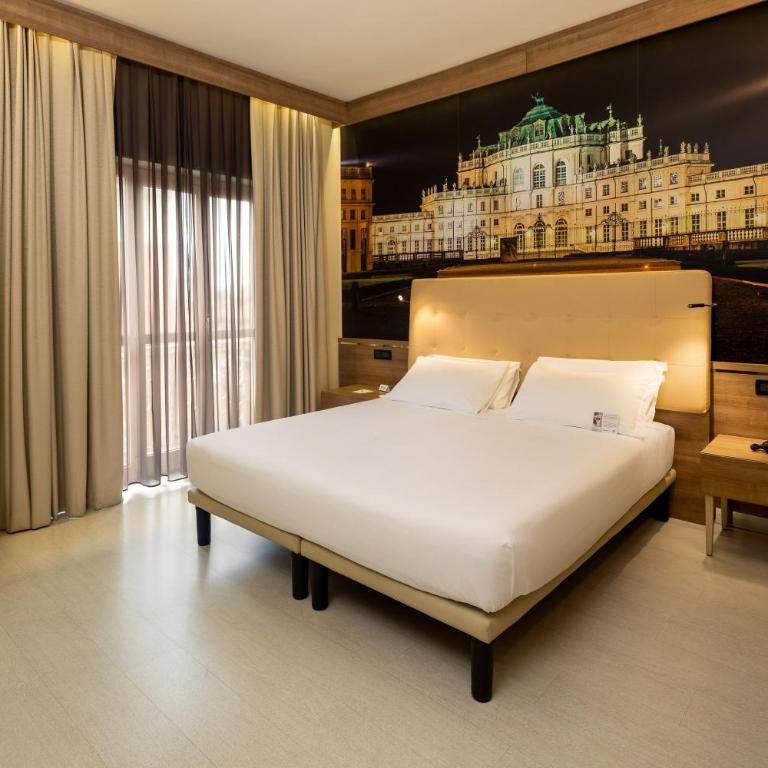 Best Western Hotel Luxor - Deluxe Queen Room - 10