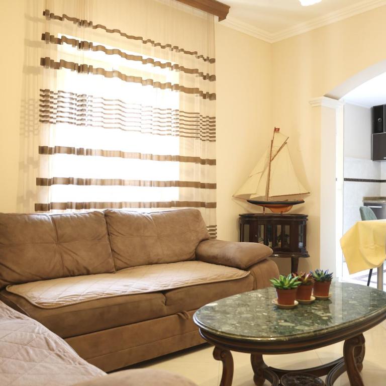 Sunshine of Montenegro - Family Oasis - Three-Bedroom Apartment - 39