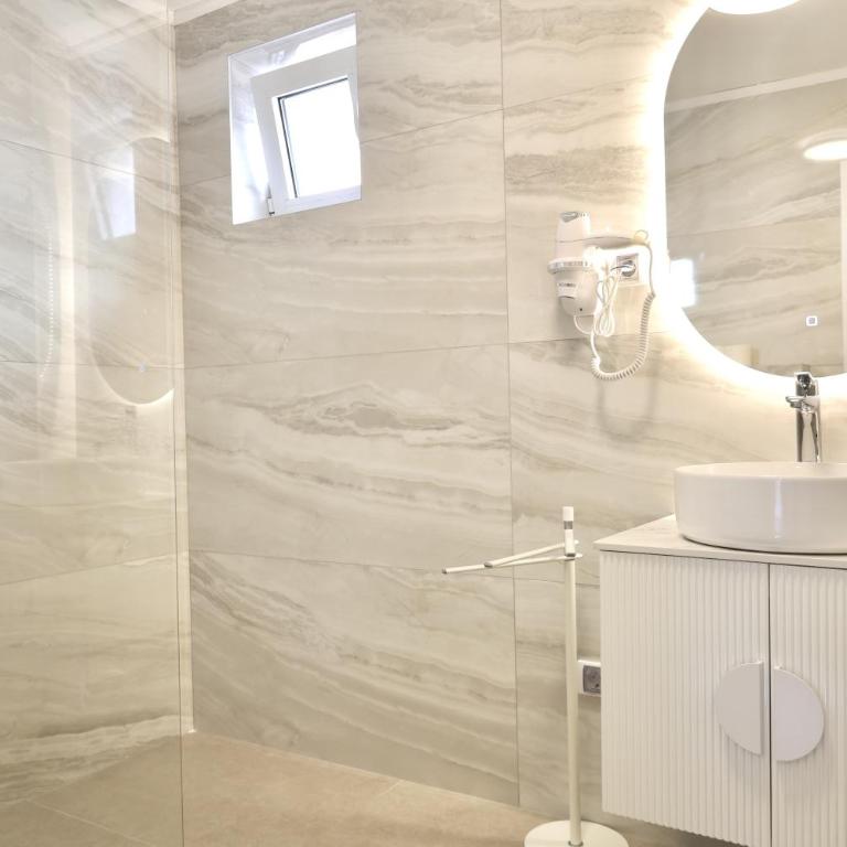 Sunshine of Montenegro - Family Oasis - Three-Bedroom Apartment - 50