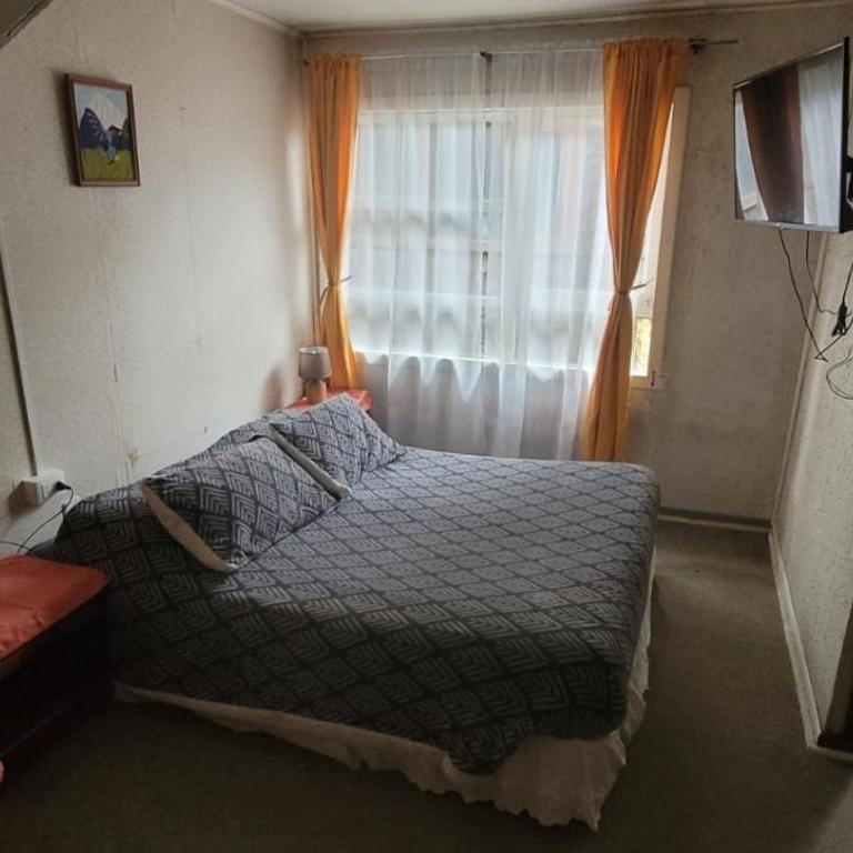 Hosteria Quellon - Double Room with Private Bathroom - 1