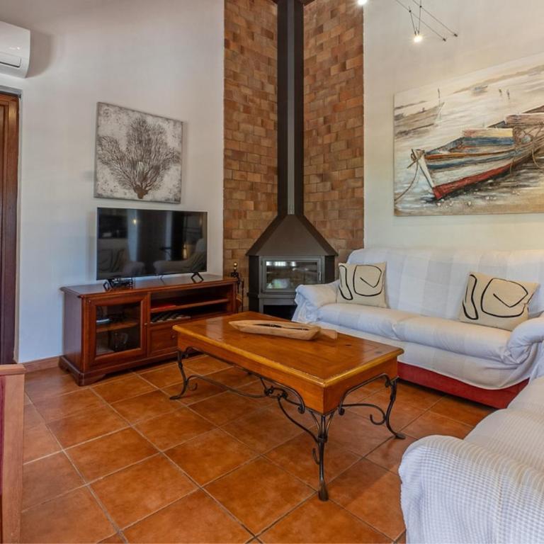 Petit Son Bauló - Three-Bedroom House - 10