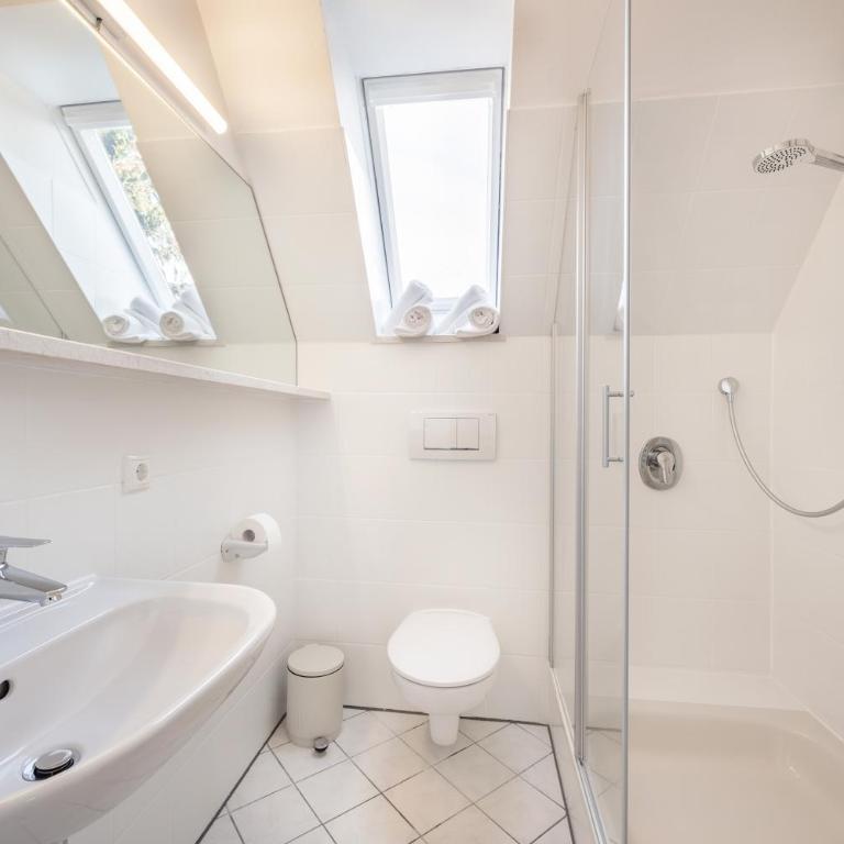 Haus zum Wald - Bad Wörishofen - Doppelzimmer mit Balkon - 3