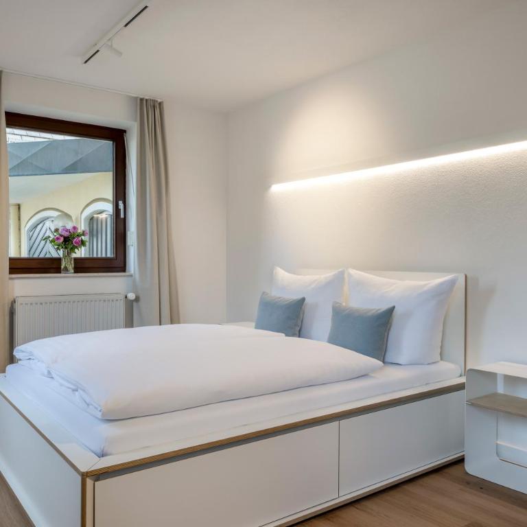 Haus zum Wald - Bad Wörishofen - Doppelzimmer mit Balkon - 7