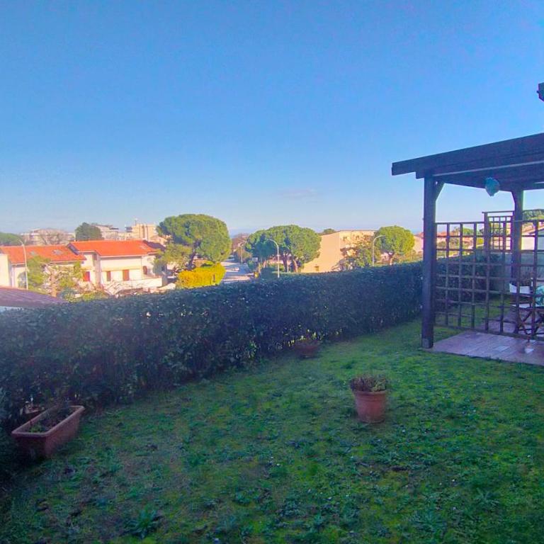 TRILOCALE CON GIARDINO E POSTO AUTO- cod 504 - Casa con 2 Camere da Letto - 3