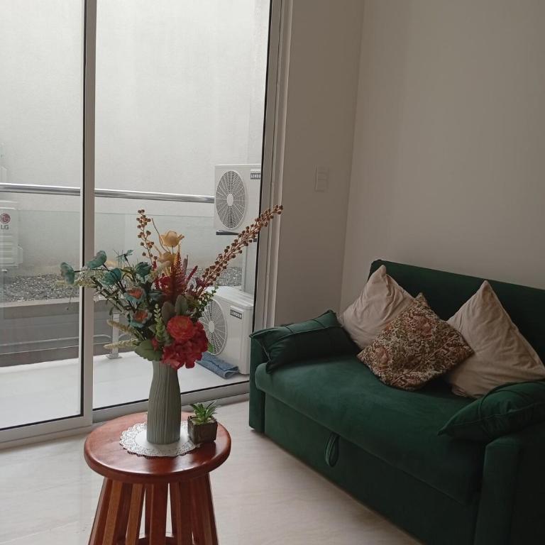 Piscina, ubicación top cerca Equipetrol - Two-Bedroom Apartment - 5